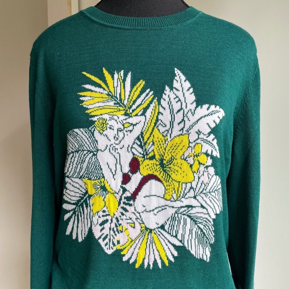 Tuk in Light Sweater Green with Tropical Pin Up Girl  Motif NWT - Picture 1 of 12
